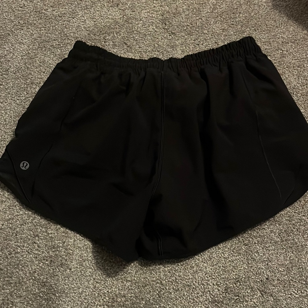 Lululemon hotty hot low rise size 6